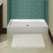 Maax Canada 101408-000-002-000 - Alaska Base 48 x 32 AcrylX Alcove Shower Base with Center Drain in White