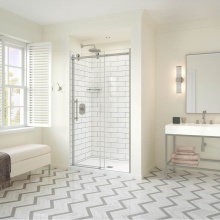 Maax Canada 137421-900-305-000 - Odyssey SC 45-47 ½ x 78in. 8 mm Sliding Shower Door for Alcove Installation with Clear Glass
