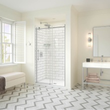 Maax Canada 137421-900-084-000 - Odyssey SC 45-47 ½ x 78in. 8 mm Sliding Shower Door for Alcove Installation with Clear Glass