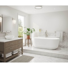 Maax Canada 107512-000-001-000 - Malindi 67 x 30 Acrylic Freestanding Oval Center Drain Bathtub in White